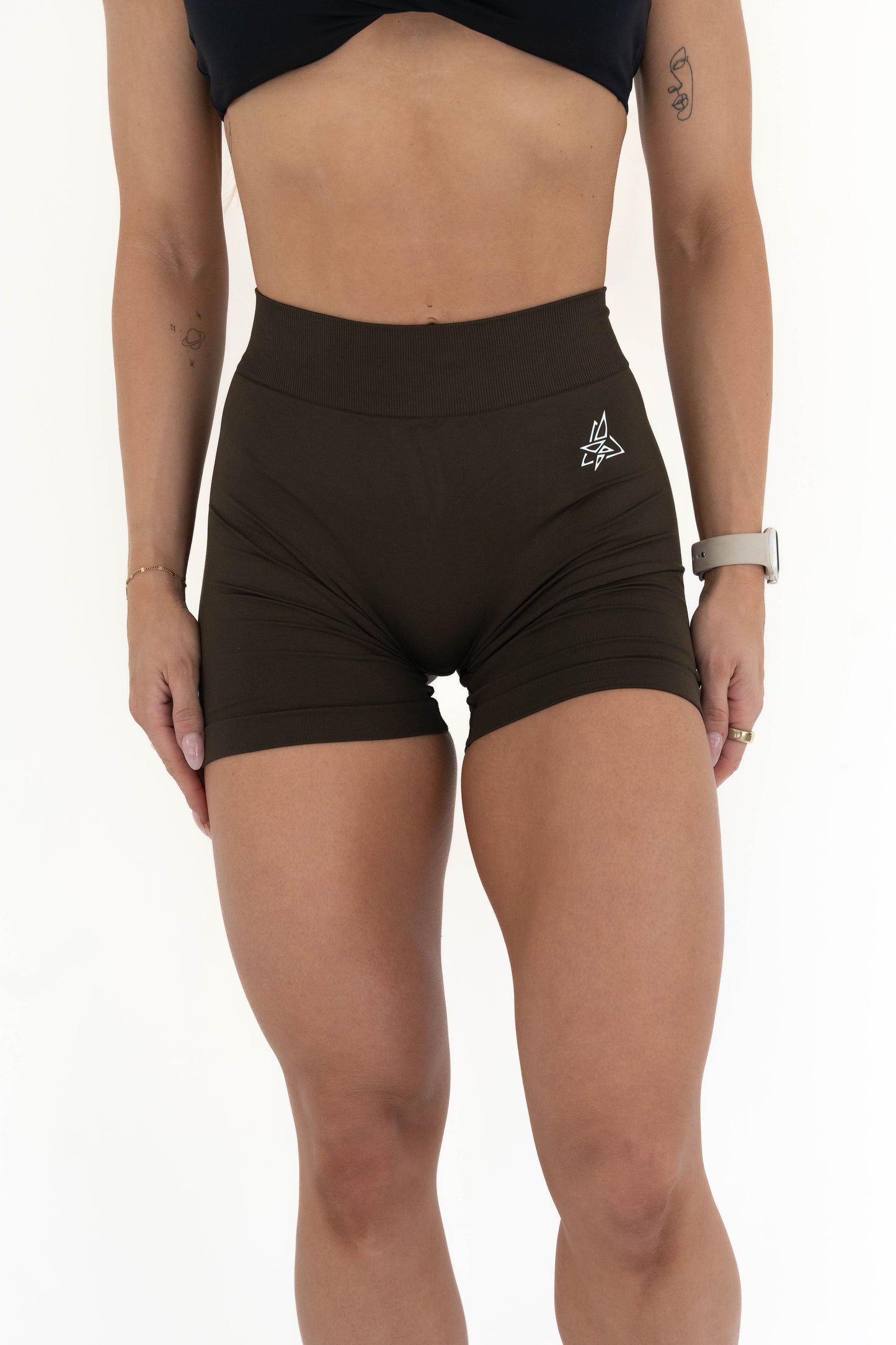 EleVate Shorts - Brown