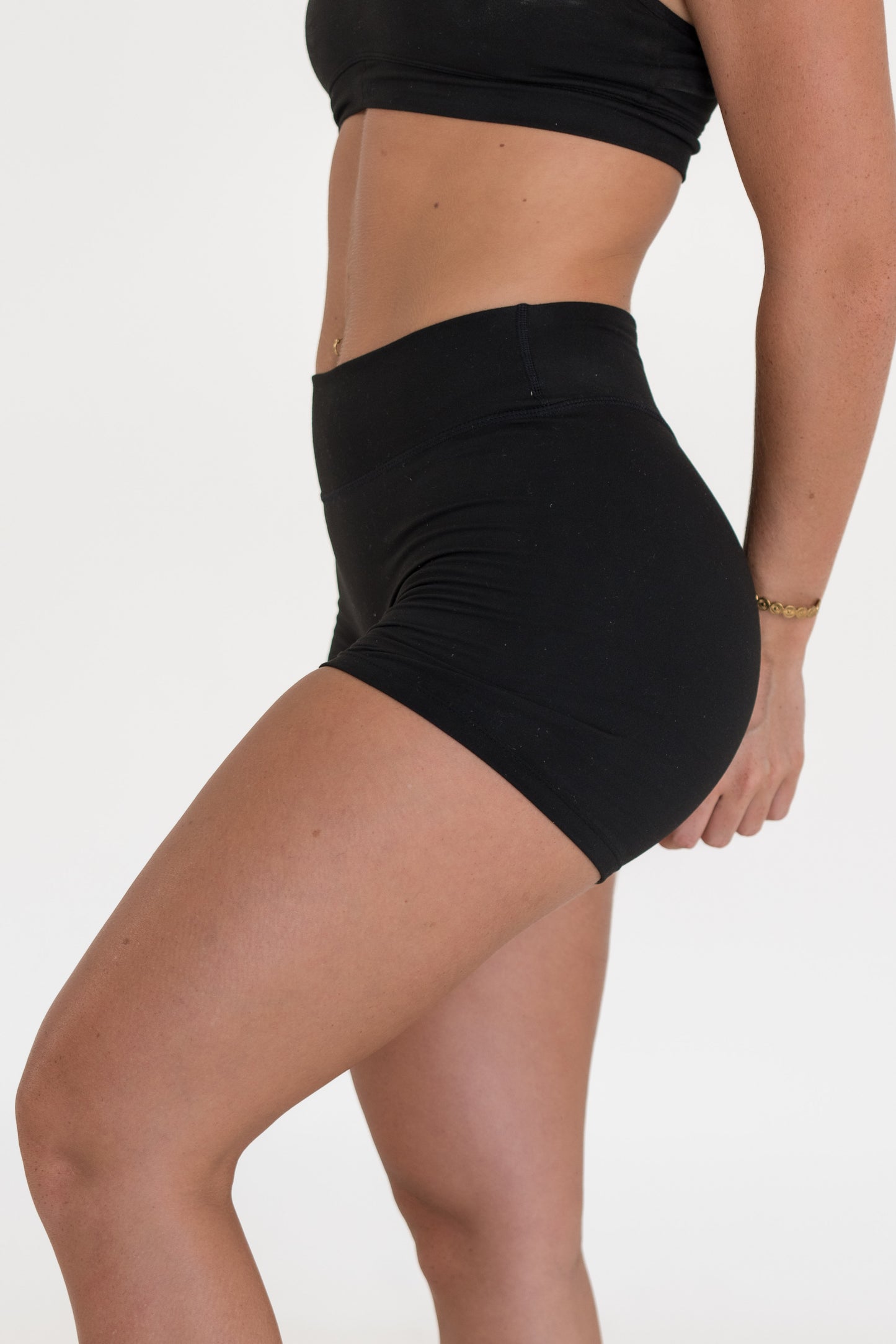 Bella Shorts - Onyx