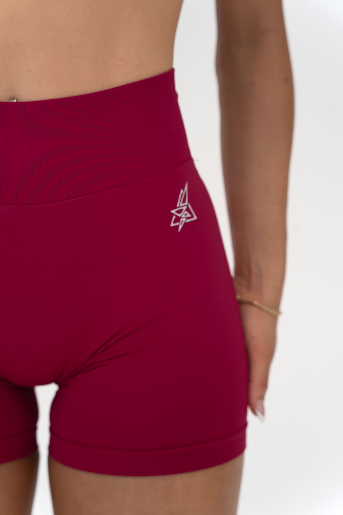 Endless Pump Shorts - Cranberry
