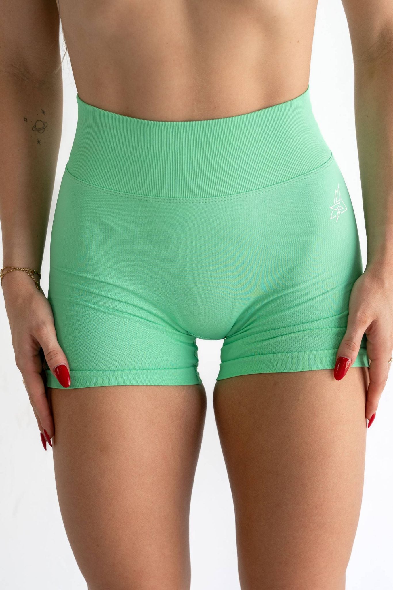 Endless Pump Shorts - Caribbean Green