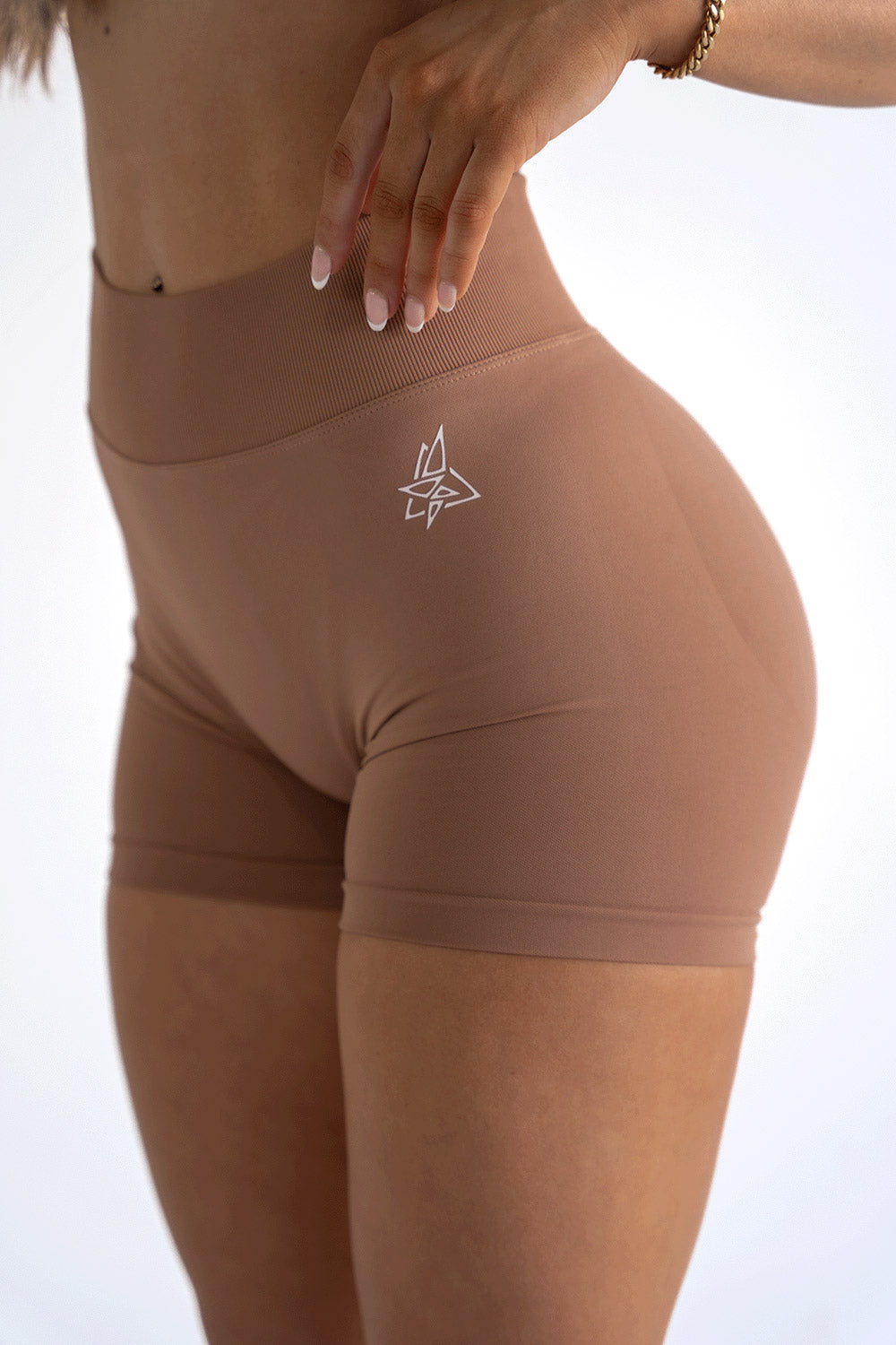 Endless-Pump-Shorts-Latte-3.jpg