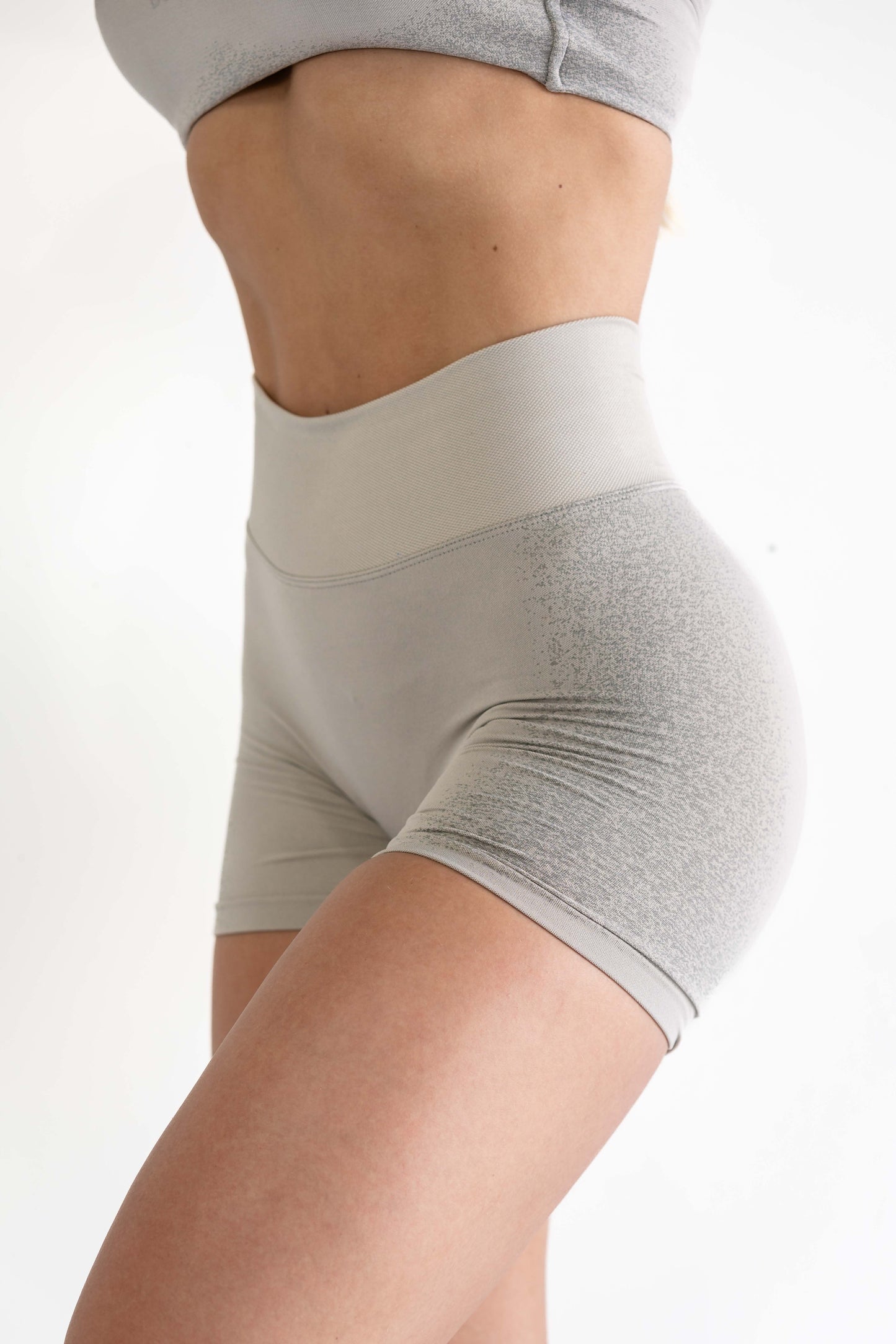 Luna Shorts - Light Grey