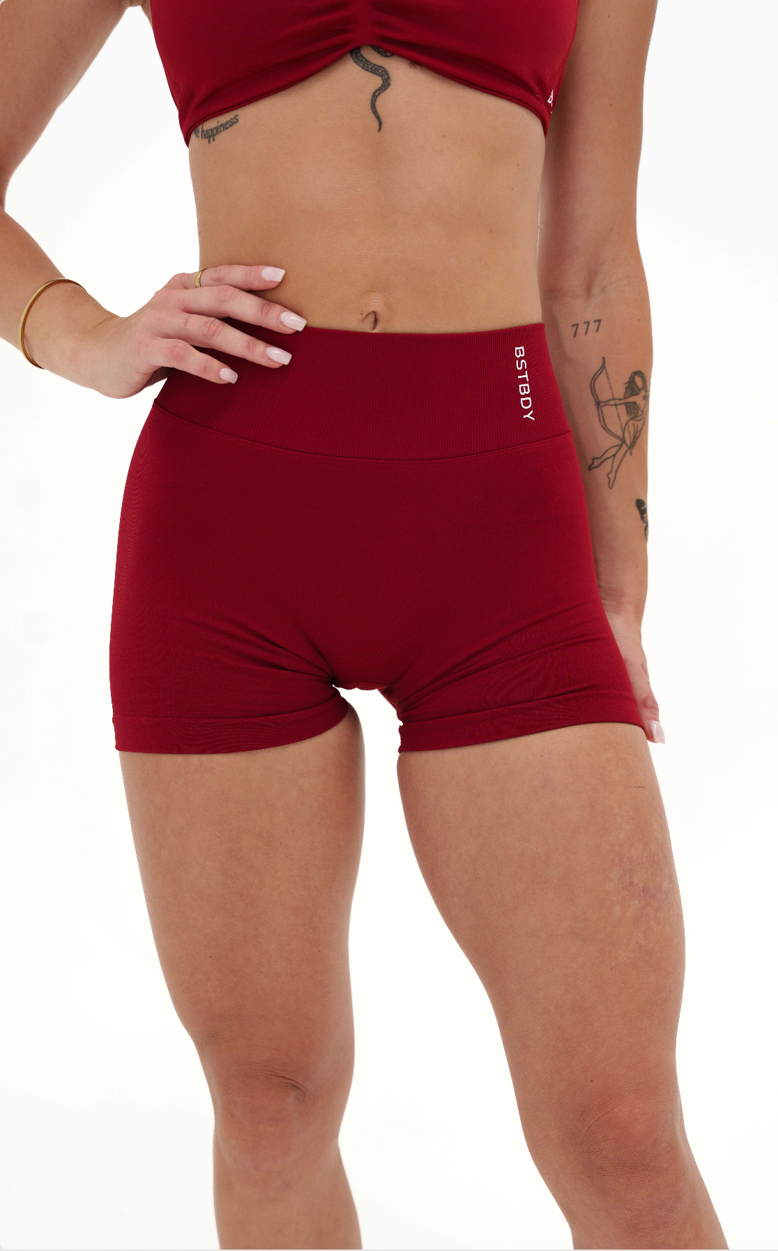 Dynamic V-sculpt shorts - Cherry