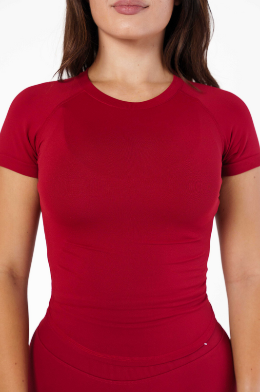 Dynamic Fitted Tee - Cherry