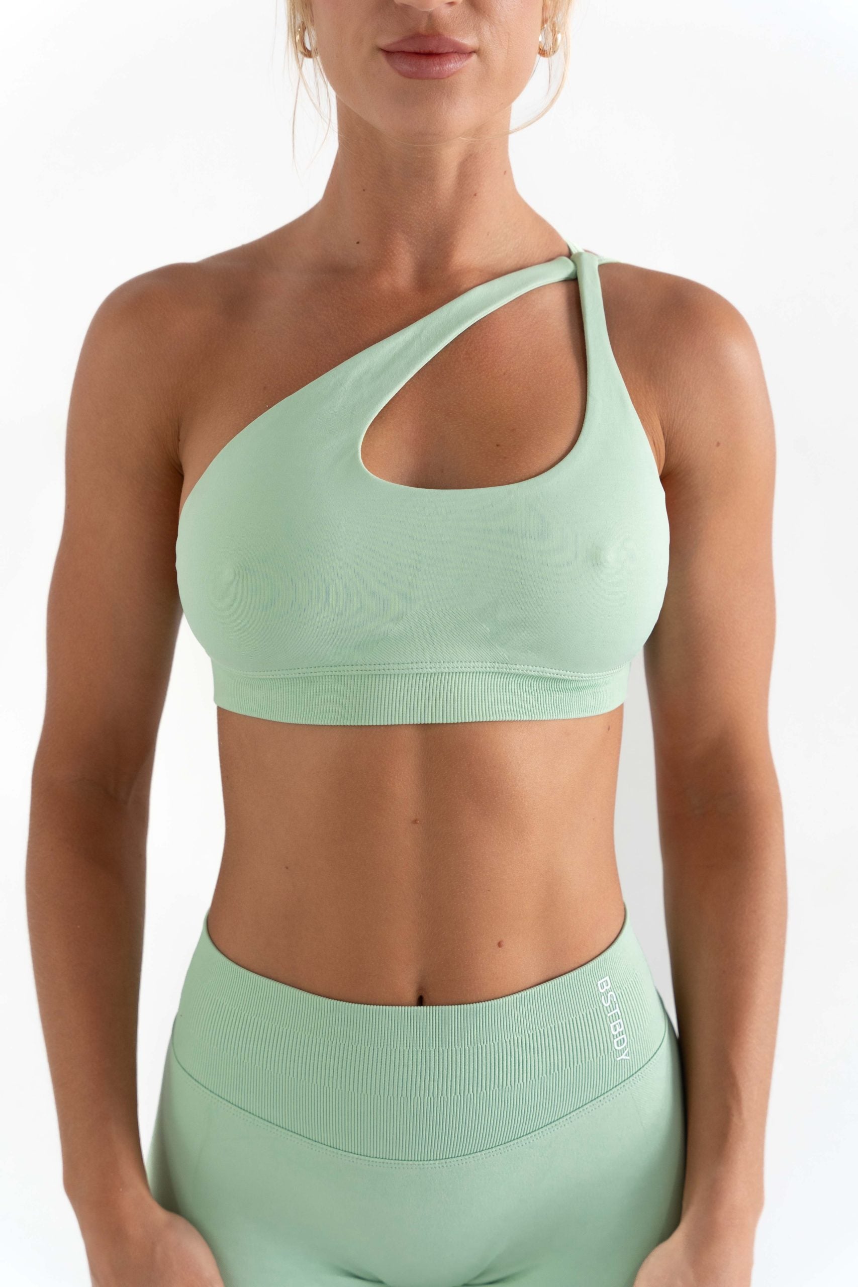 Dynamic-Sleek-Bra-5.jpg