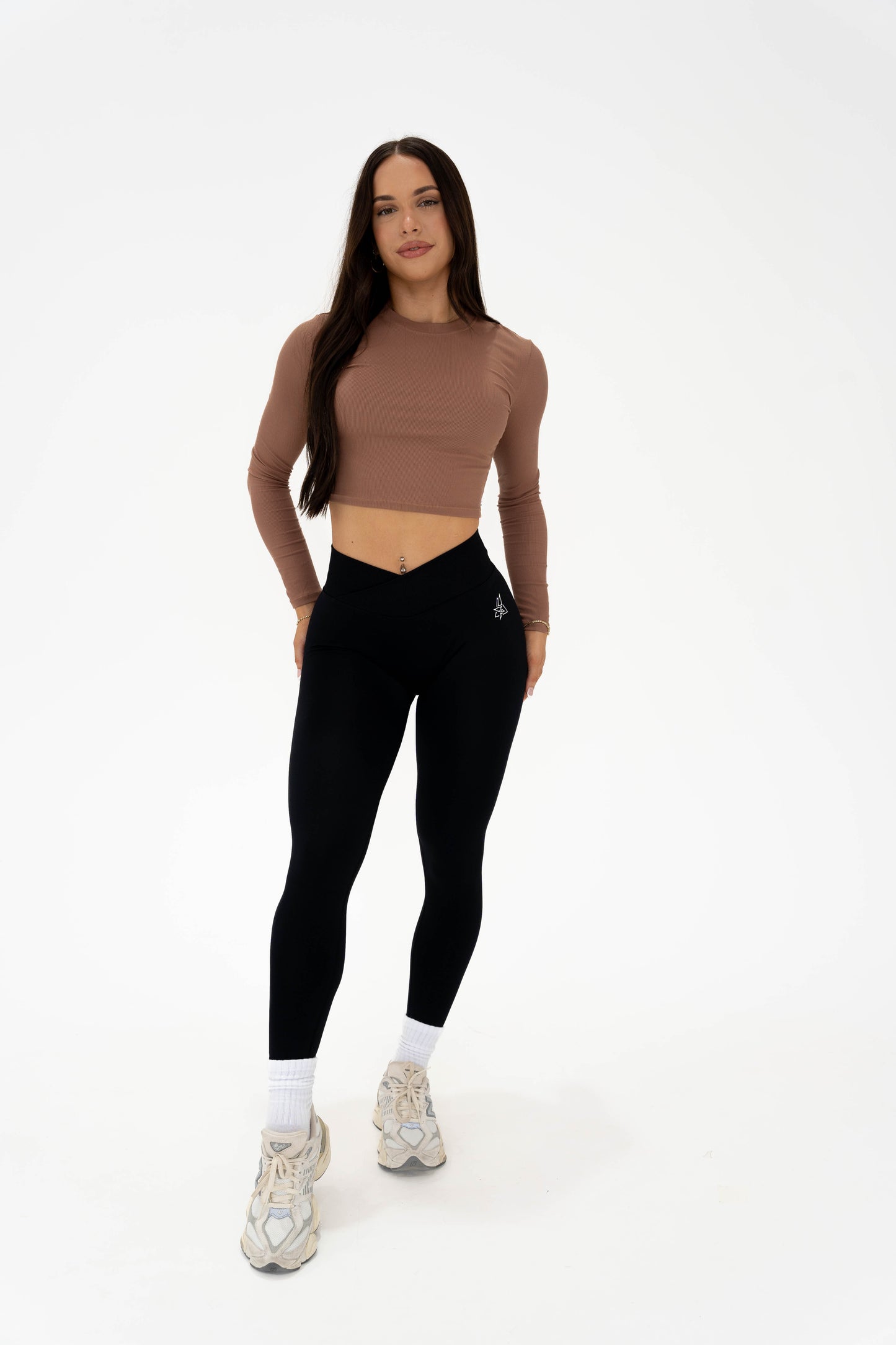 Essential Long Sleeve - Brown