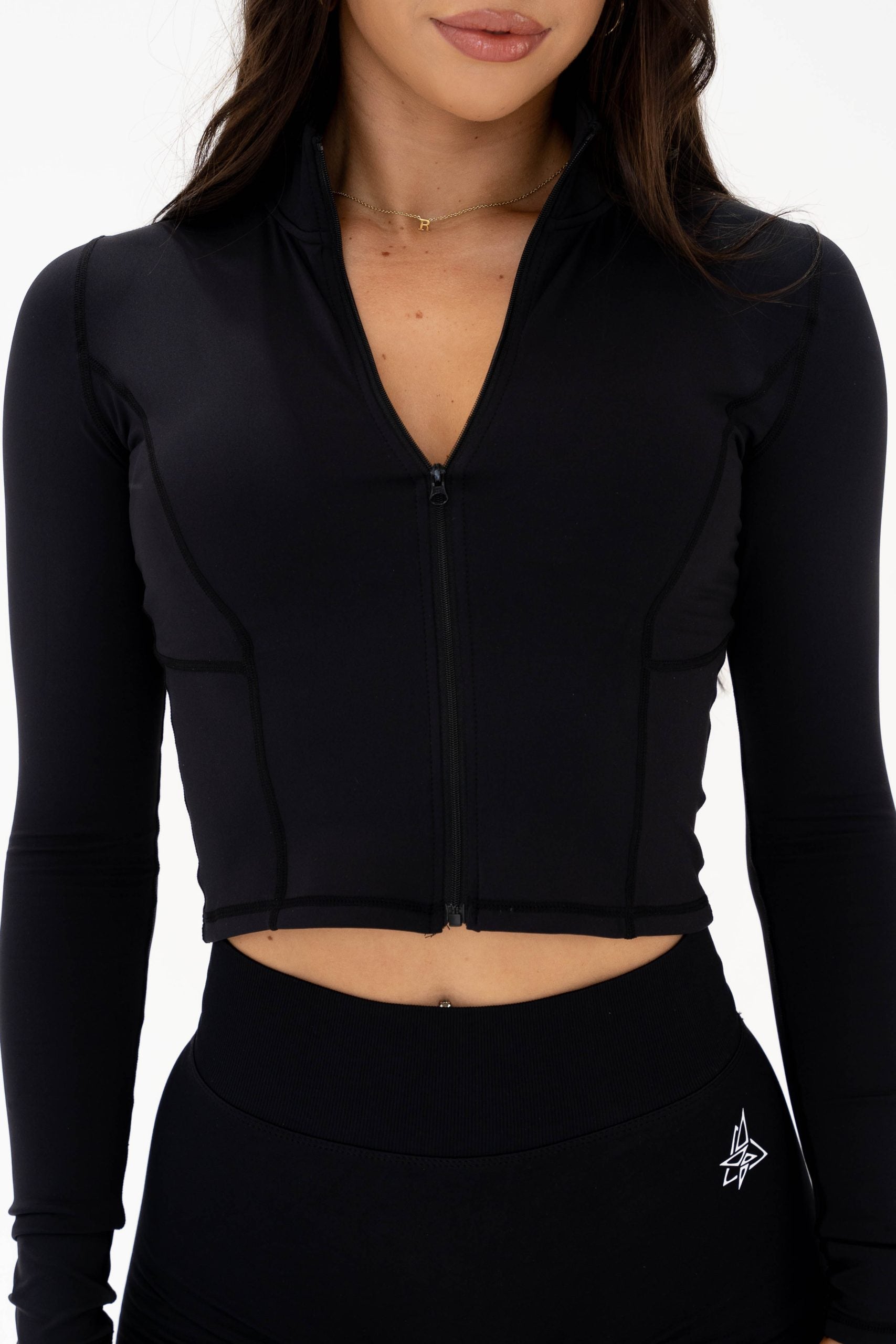 Endless-Pump-Black-Jacket-2.jpg