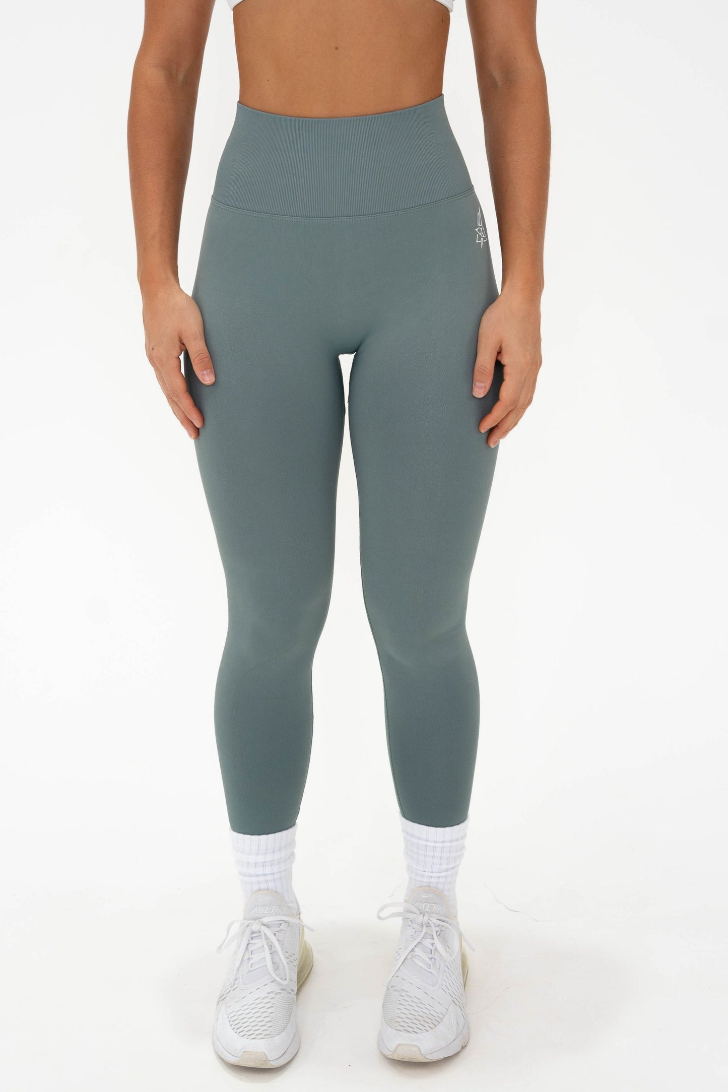 Endless-Pump-Grey-Green-Tights-1.jpg
