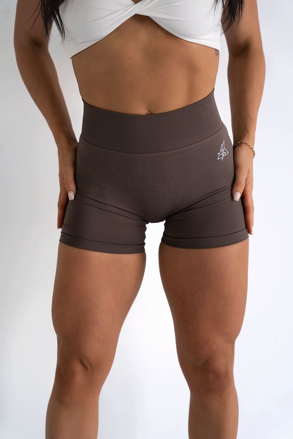 Endless-Pump-Shorts-Khaki-2.png