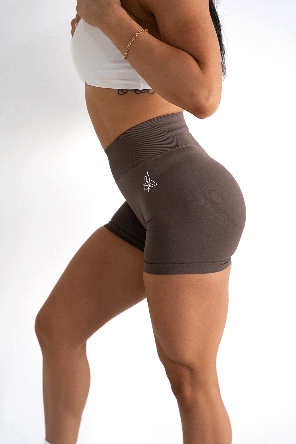 Endless-Pump-Shorts-Khaki-4.png