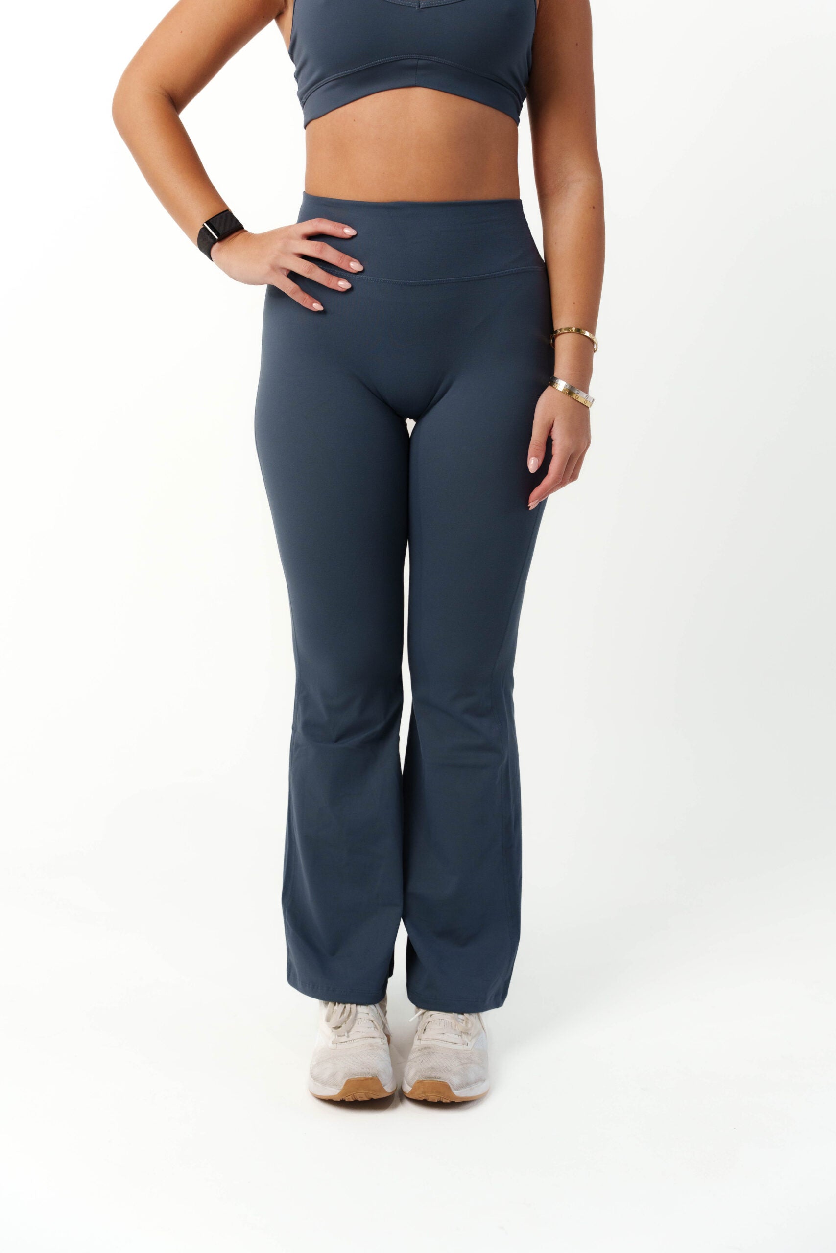 Flares-17.jpg