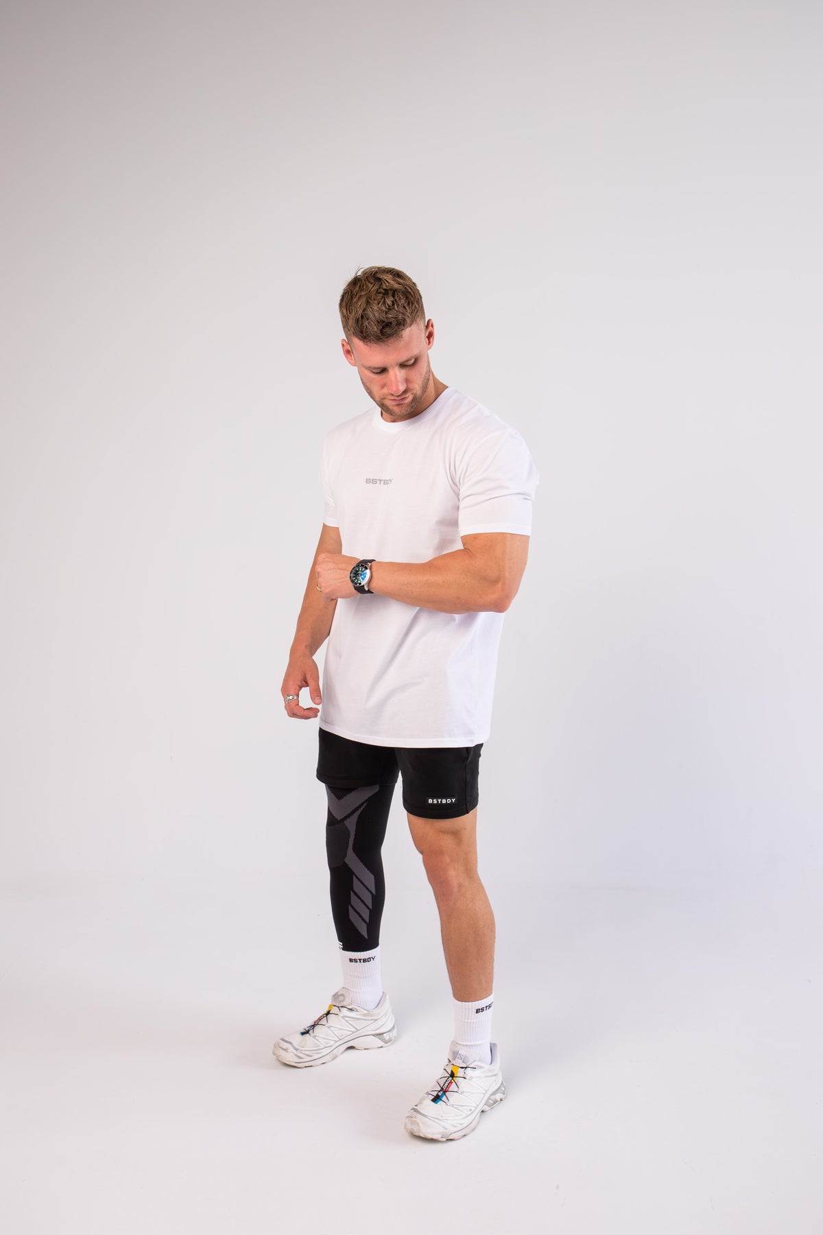 Signature Tee - Staple White