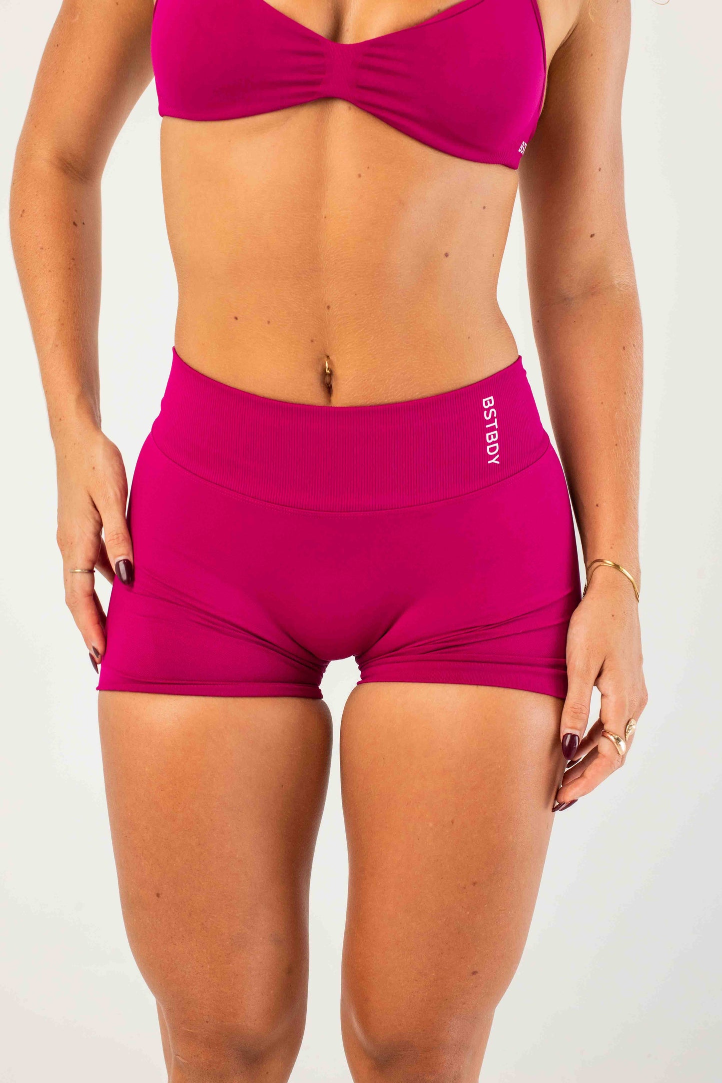 Dynamic V-Sculpt Shorts - Berry