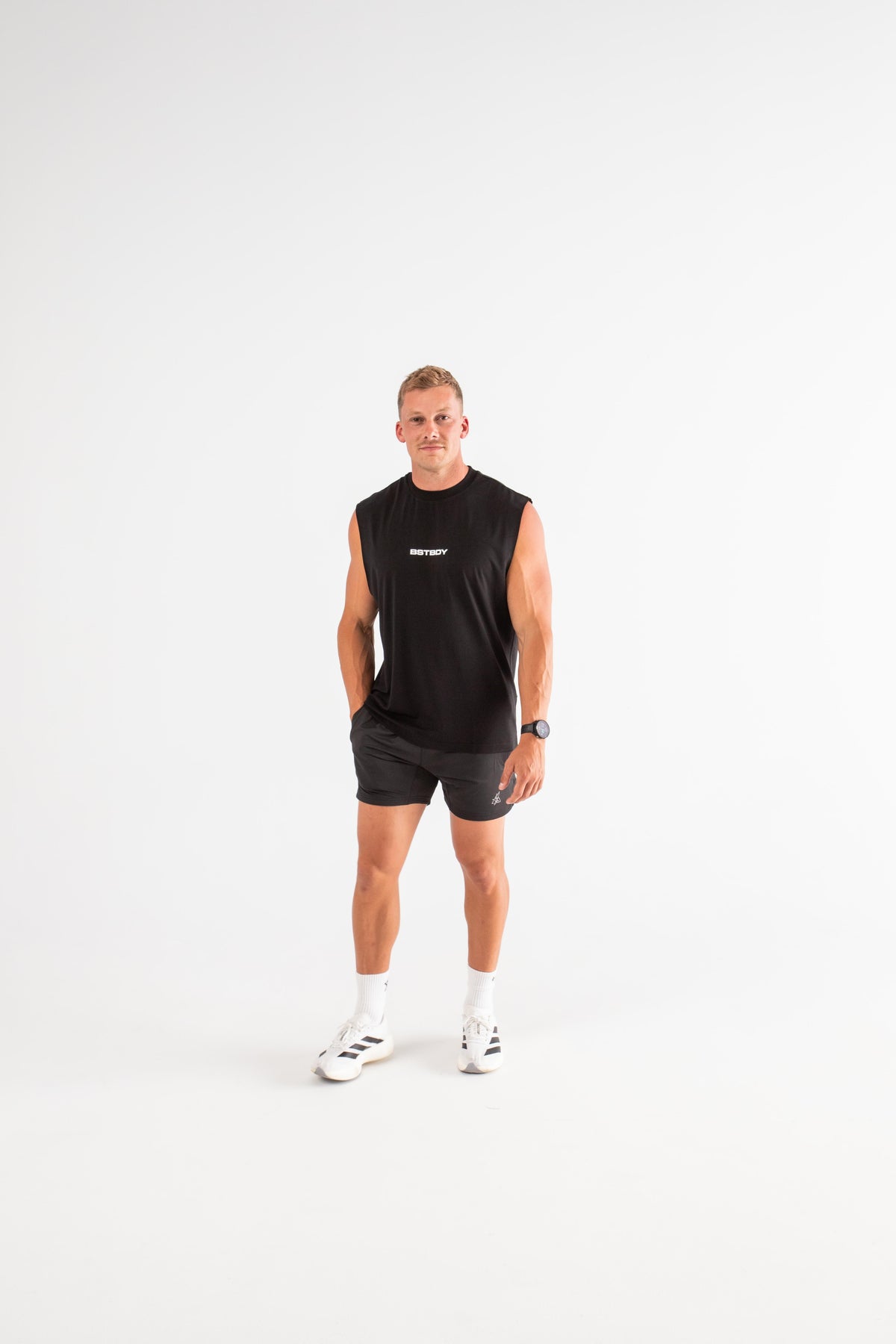 Run Tank - Black/White