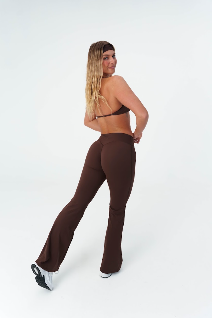 Essential Flare Tall - Mocha
