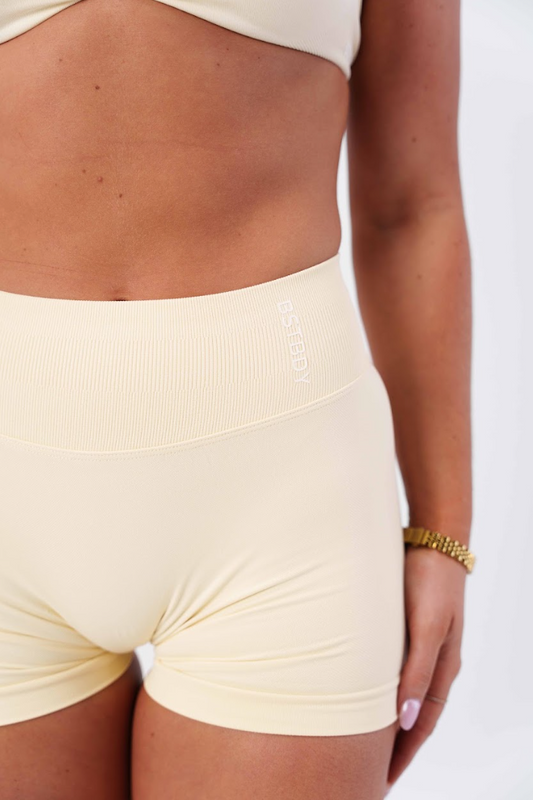 Dynamic Shorts - Buttercup