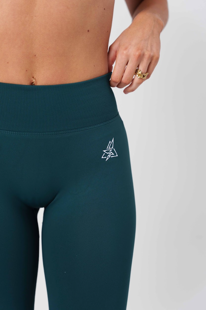 Signature Tights - Pine
