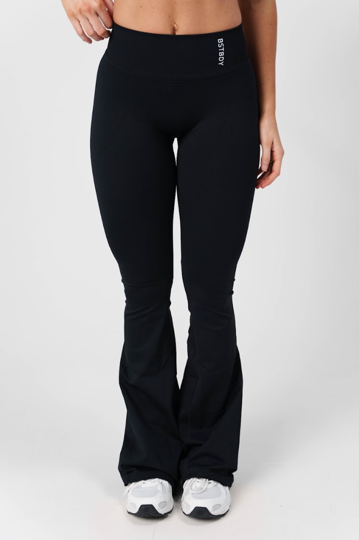 Dynamic Flare Tall - Black