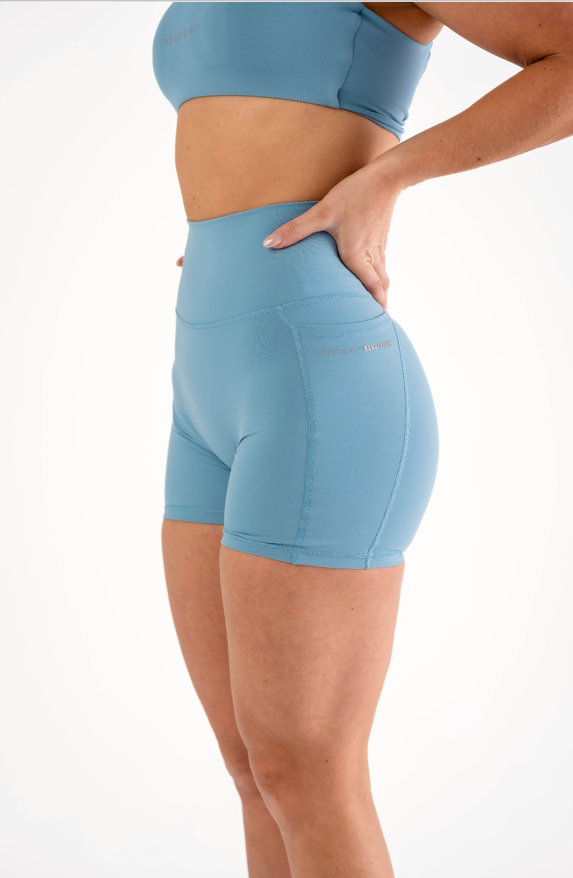 Women's Hybrid Train Shorts - Azure blue