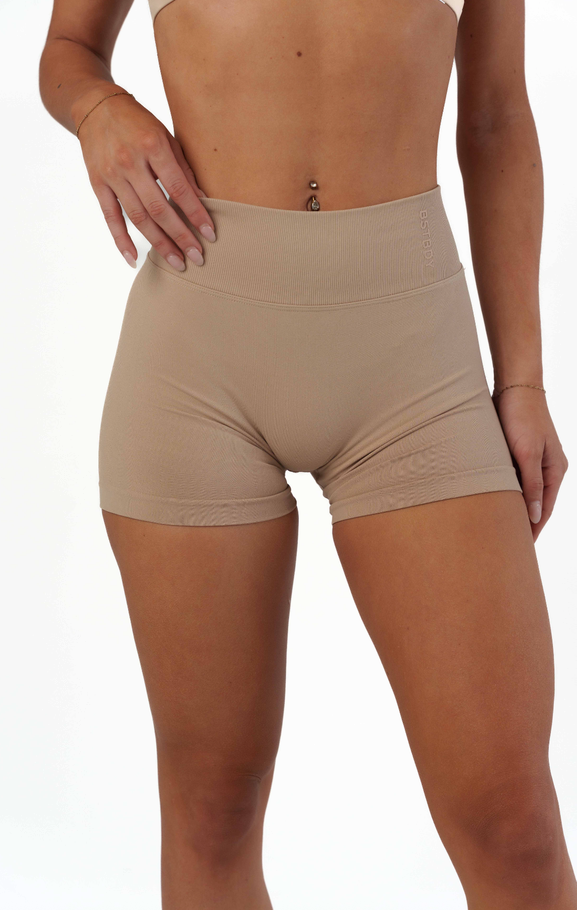 Dynamic V-sculpt shorts - Toffee