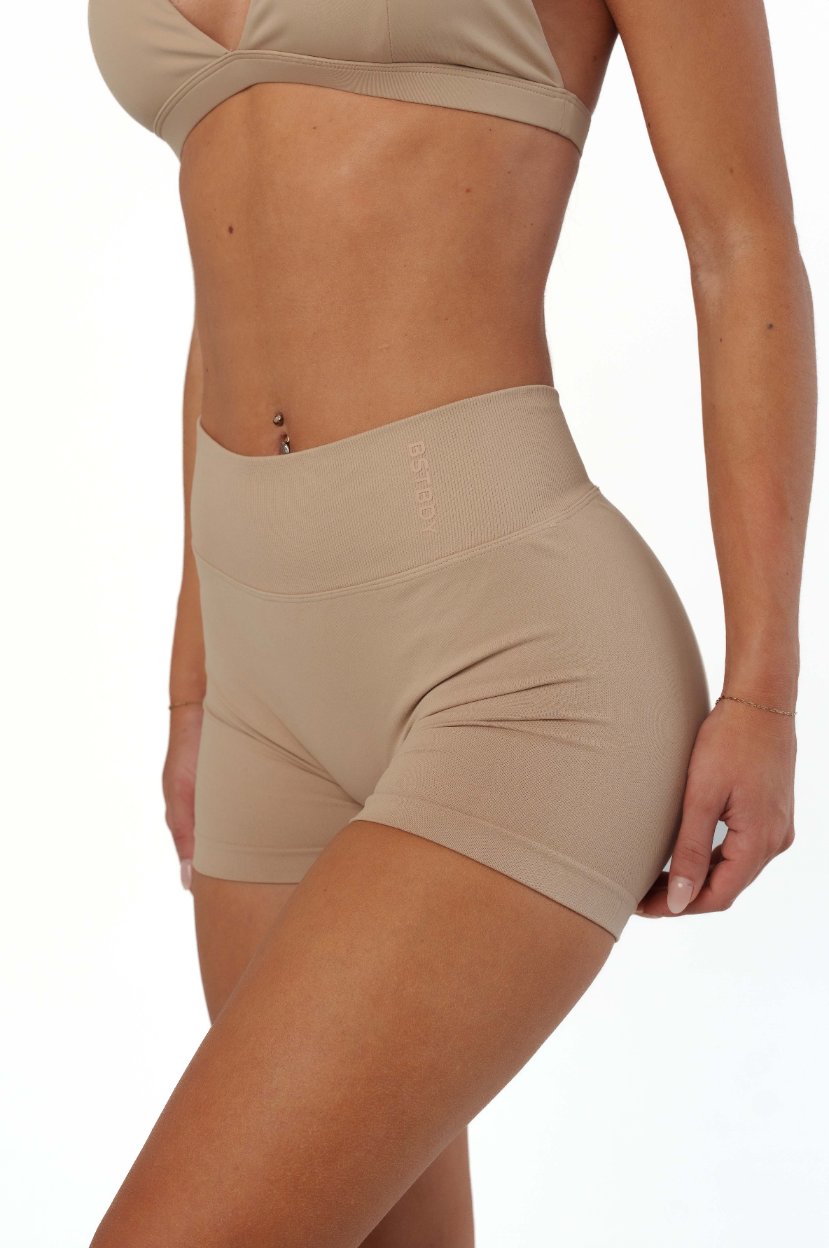 Dynamic V-sculpt shorts - Toffee