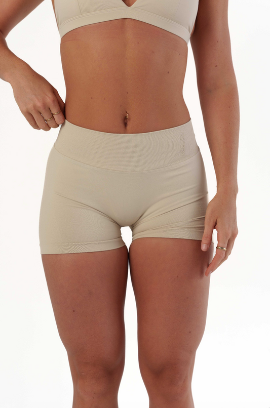 Dynamic V-sculpt shorts - Cashew