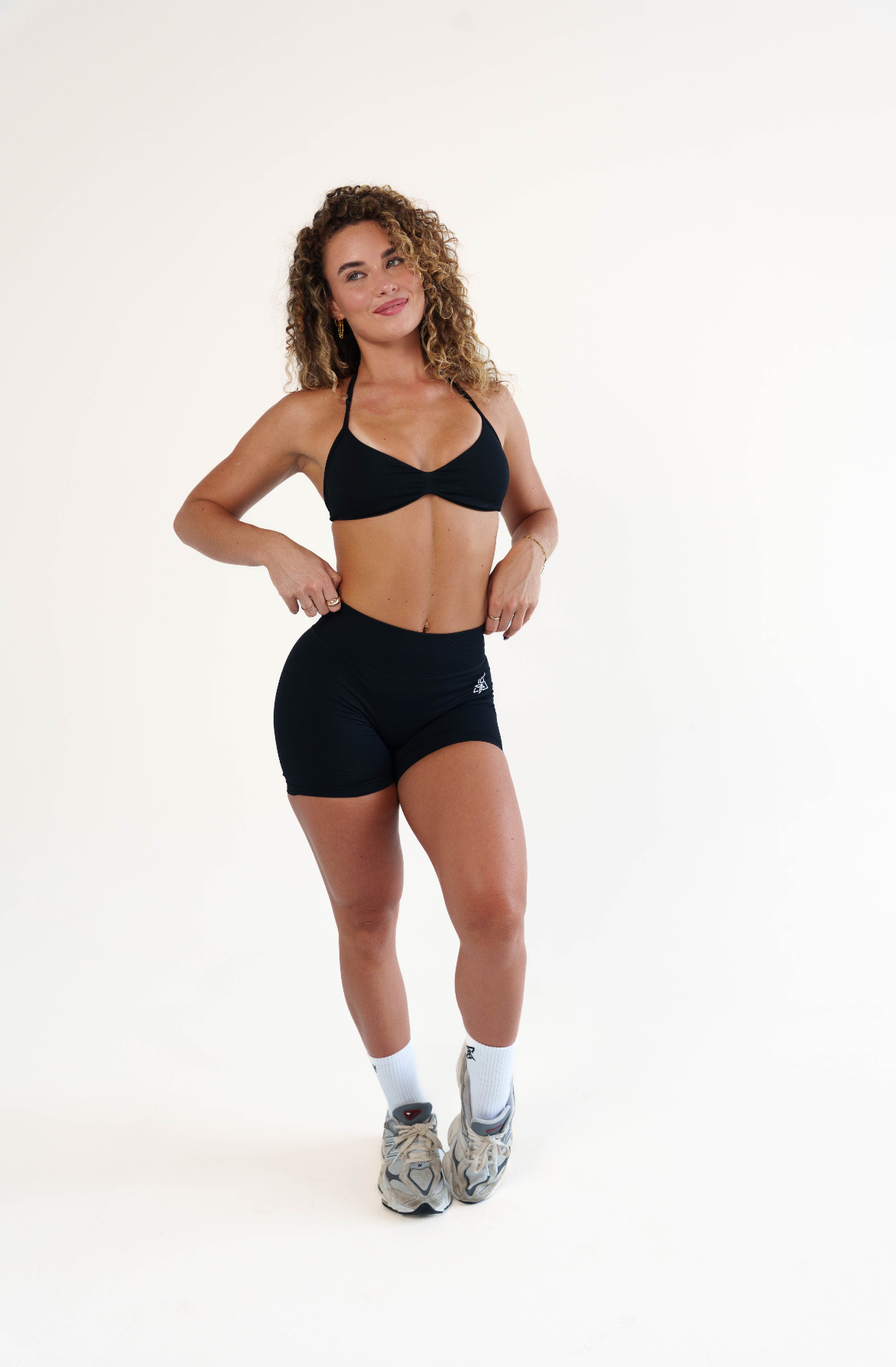 Signature Shorts - Black