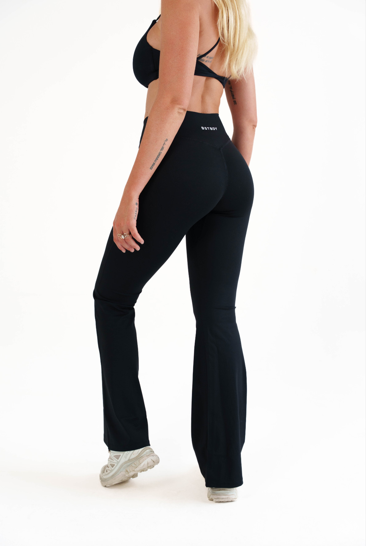Essential  Flare Leggings Tall - Black