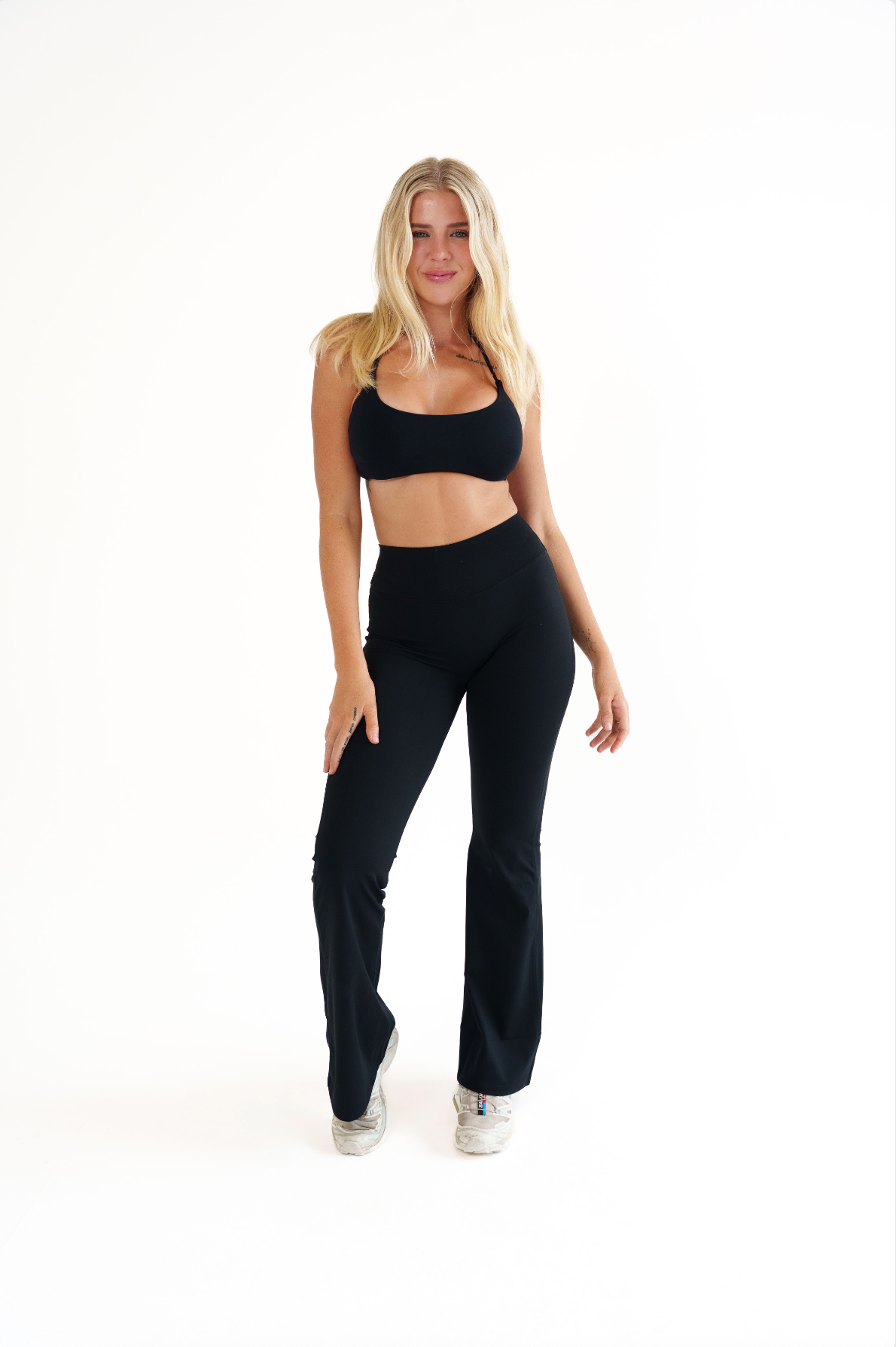 Essential  Flare Leggings Tall - Black