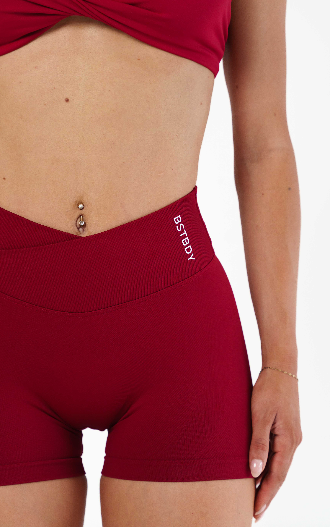 Align Shorts - Cherry