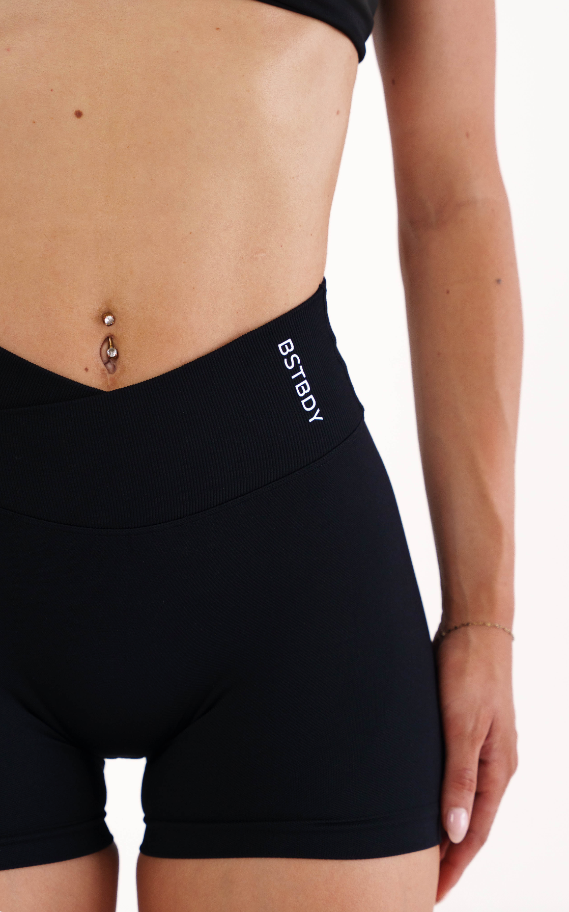 Align Shorts - Black