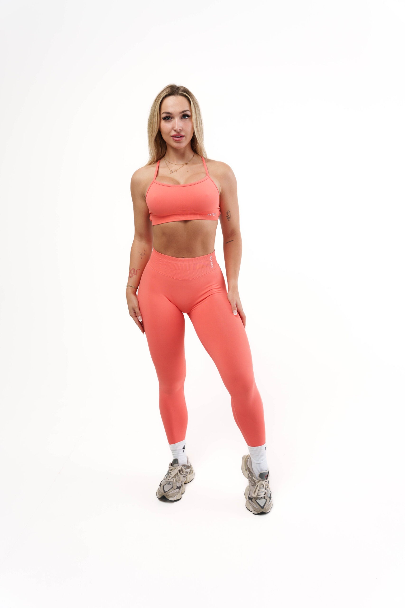 WOMENS-WEAR.jpg