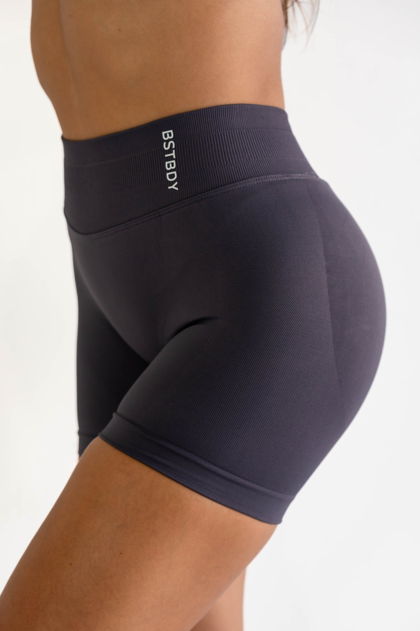 Dynamic Shorts - Truffle