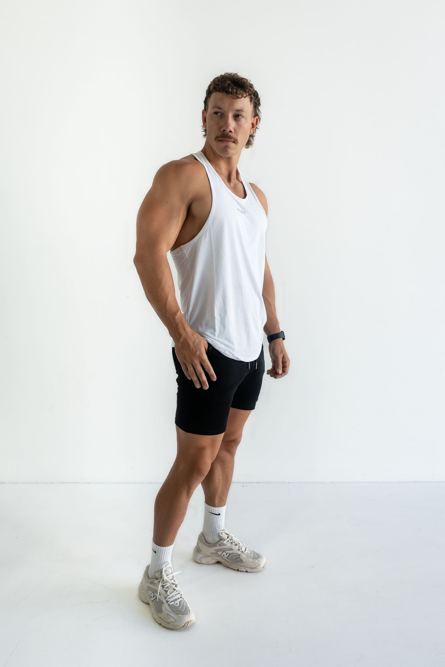 Hybrid T-Back - White